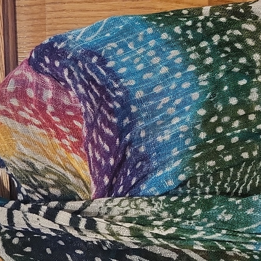 Multicolored Scarf - Picture 2 of 3